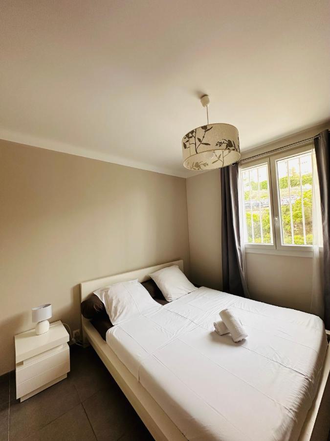 Le Soulier De Notre Dame Apartment Marseille Luaran gambar